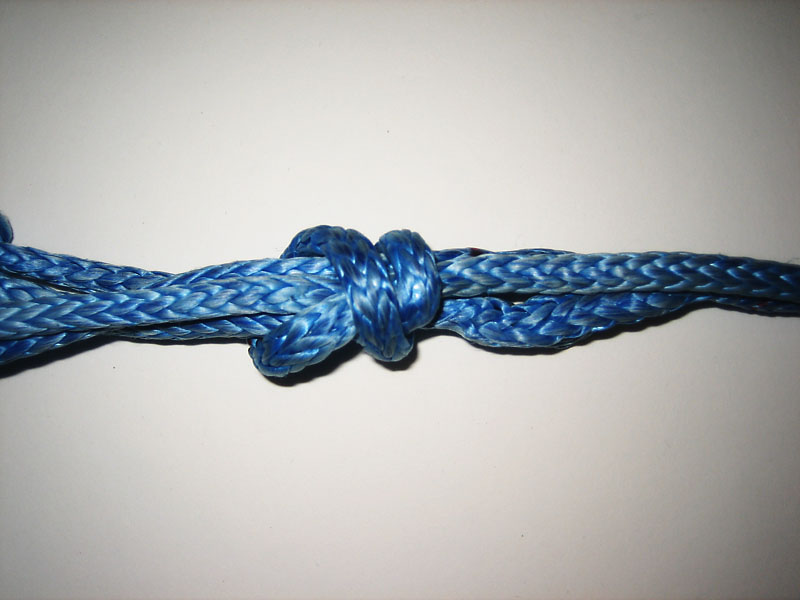 Integral Halyard Soft Shackle